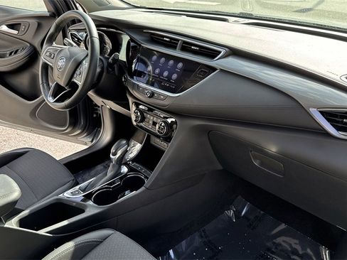 Used 2022 Buick Encore GX Select image 33