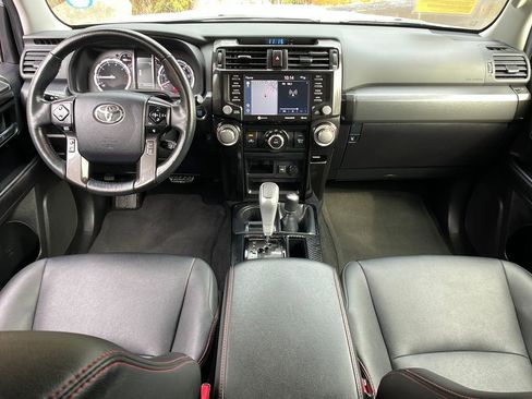 Used 2024 Toyota 4Runner TRD Off-Road Premium image 13
