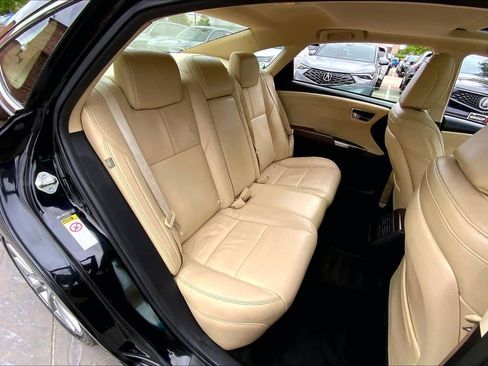 Used 2014 Toyota Avalon XLE Touring FWD image 21