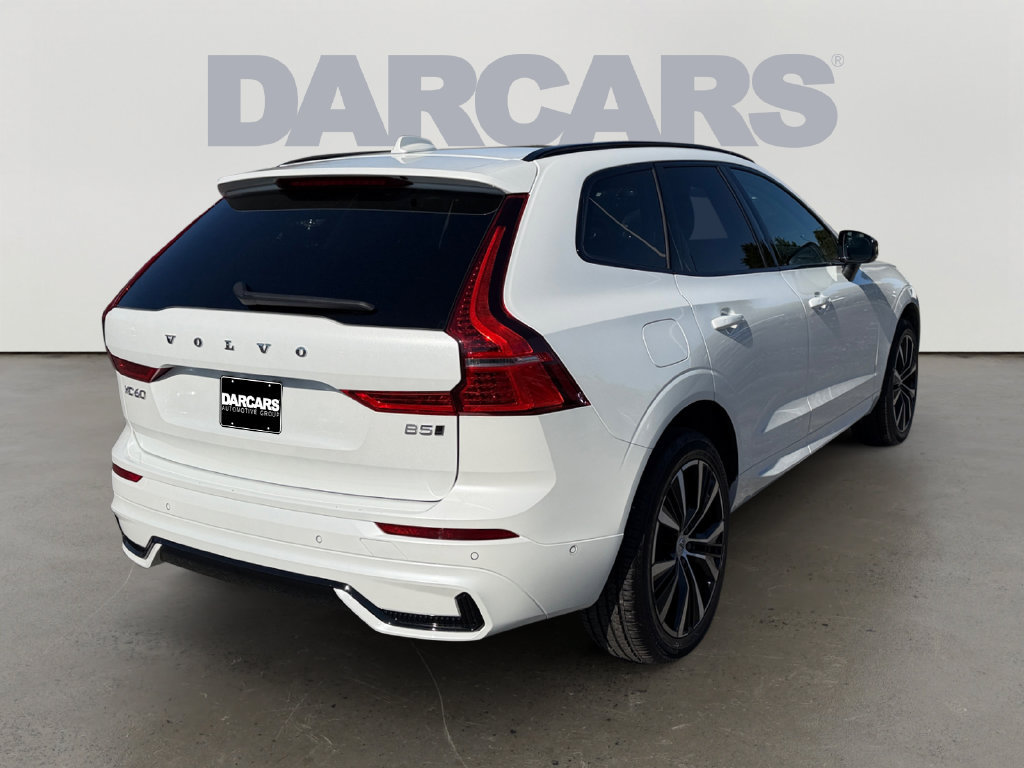 Certified 2024 Volvo XC60 B5 Plus w/ Climate Package AWD/4WD image 6