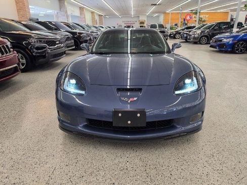 Used 2012 Chevrolet Corvette Grand Sport w/ 3LT Preferred Equipment Group RWD image 3