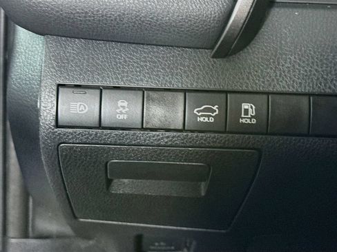 Certified 2024 Toyota Camry SE AWD/4WD image 18