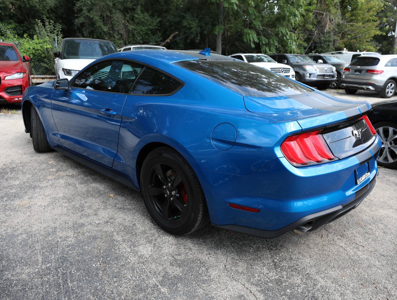 Used 2020 Ford Mustang Coupe RWD image 8
