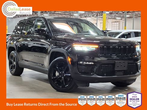 Used 2023 Jeep Grand Cherokee Limited w/ Luxury Tech Group II image 1