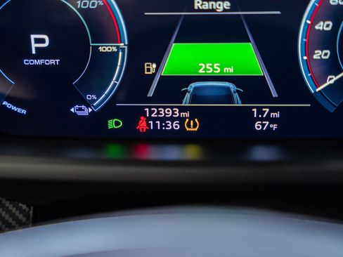 Used 2022 Audi RS e-tron GT w/ Carbon Performance Package image 52