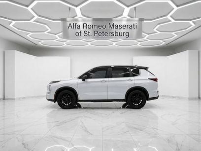 Used 2023 Mitsubishi Outlander SEL