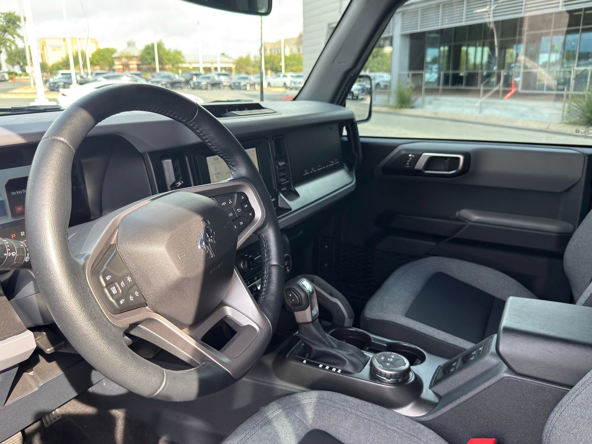 Used 2023 Ford Bronco Big Bend AWD/4WD image 10