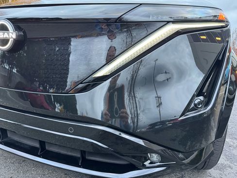 Used 2024 Nissan Ariya AWD image 16