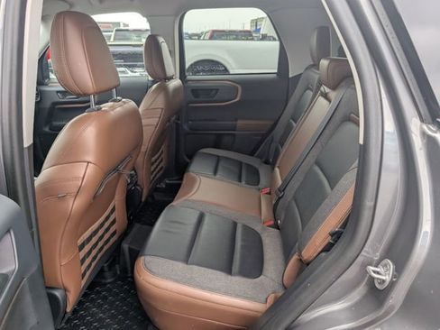 Used 2021 Ford Bronco Sport Outer Banks image 9