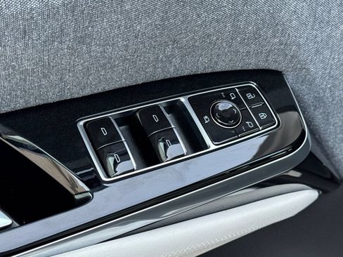 Used 2025 Cadillac Escalade Sport Platinum AWD/4WD image 12