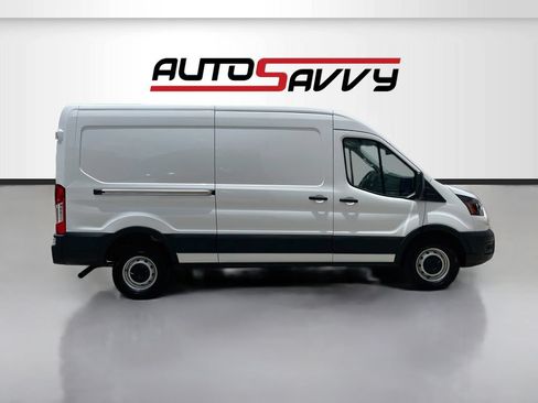 Used 2025 Ford Transit 250 148 Medium Roof w/ Load Area Protection Package RWD image 8