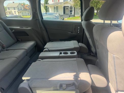 Used 2015 Nissan Quest S FWD image 23