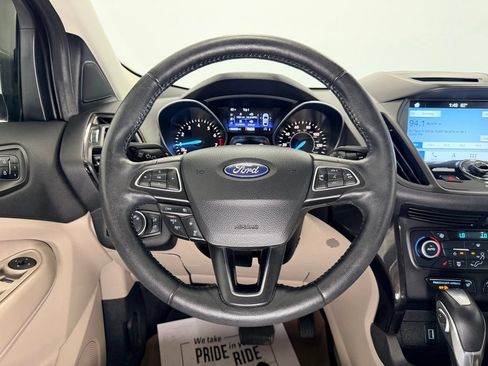 Used 2018 Ford Escape Titanium w/ Ford Safe & Smart Package AWD/4WD image 14