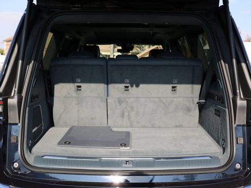 Used 2023 Jeep Grand Wagoneer Series II image 56