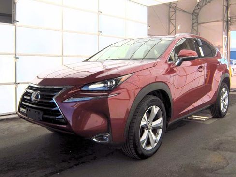 Used 2017 Lexus NX 200t FWD w/ Premium Package image 6