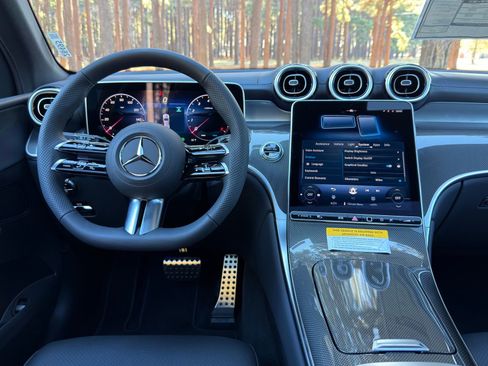 New 2026 Mercedes-Benz GLC 300 image 3