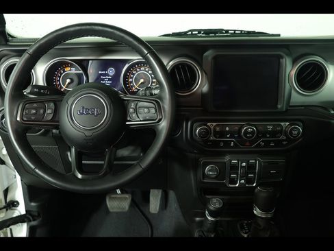 Used 2021 Jeep Wrangler Unlimited Sport image 15