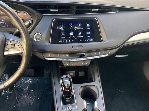 Certified 2023 Cadillac XT4 Premium Luxury w/ Cold Weather Package image 9