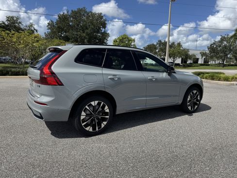 New 2026 Volvo XC60 B5 Plus w/ Protection Package Premier image 3