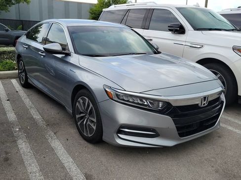 Used 2018 Honda Accord Hybrid image 3