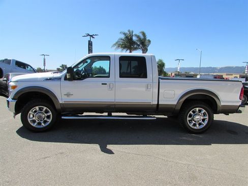 Used 2015 Ford F250 Lariat w/ Lariat Ultimate Package AWD/4WD image 4