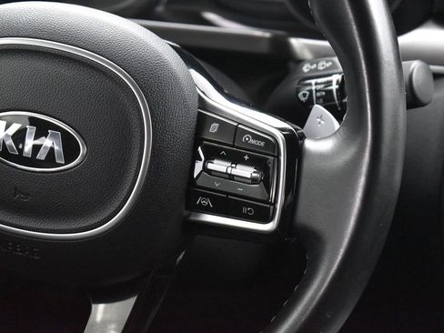 Used 2021 Kia Sorento S image 17