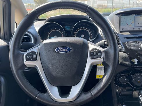 Used 2016 Ford Fiesta SE w/ Equipment Group 201A FWD image 25