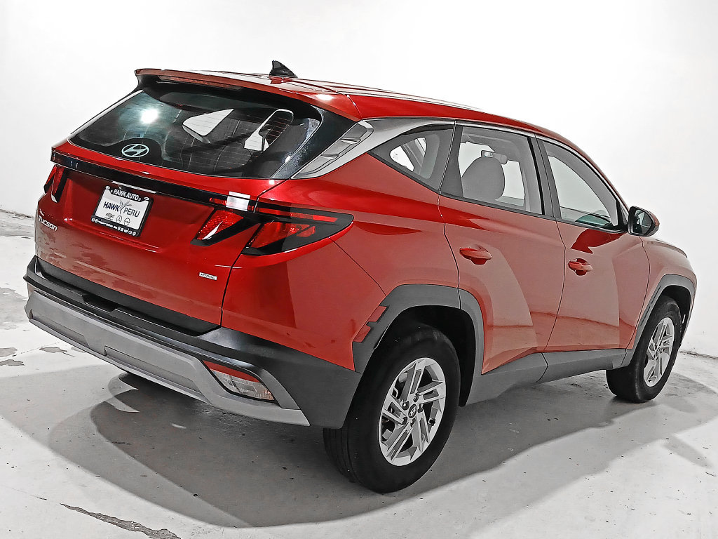 Used 2025 Hyundai Tucson SE AWD/4WD image 6