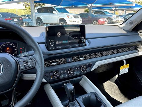 New 2025 Honda Accord SE image 6