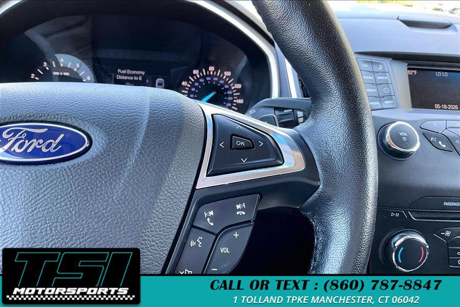 Used 2015 Ford Edge SEL AWD/4WD image 18
