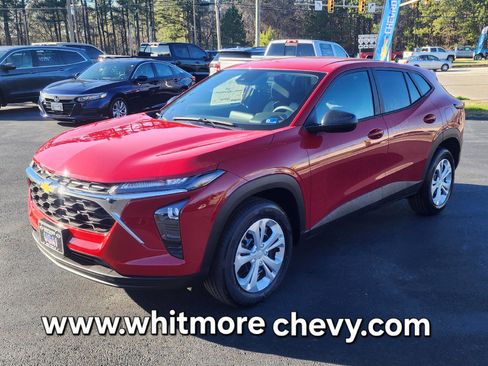 New 2026 Chevrolet Trax LS image 5