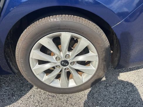 Used 2016 Kia Optima EX w/ Premium Package FWD image 24