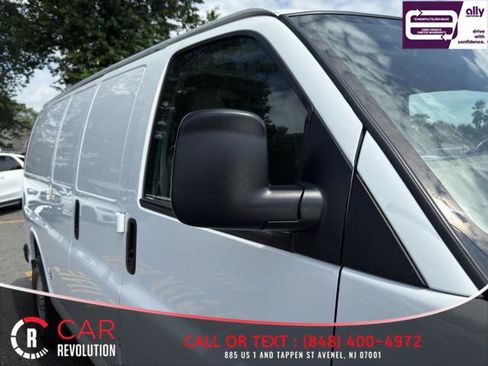 Used 2021 Chevrolet Express 2500 w/ Driver Convenience Package image 37