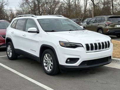 Used 2019 Jeep Cherokee Latitude w/ Popular Appearance Group