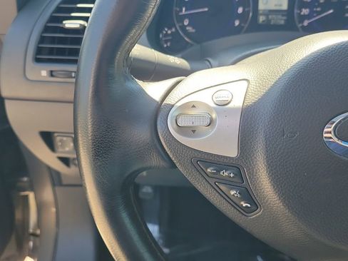 Used 2016 INFINITI QX70 2WD image 25