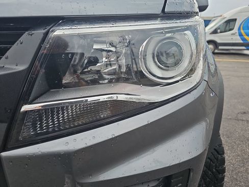 Used 2022 Chevrolet Colorado ZR2 AWD/4WD image 31