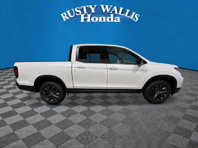 New 2026 Honda Ridgeline Sport image 2