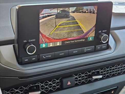 New 2025 Honda Accord SE image 13