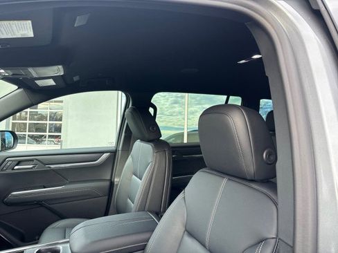 New 2026 GMC Acadia Elevation w/ Elevation Premium Package image 15