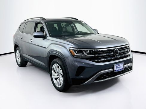 Used 2023 Volkswagen Atlas SE AWD/4WD image 3