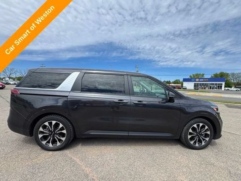 Used 2022 Kia Carnival EX FWD image 8