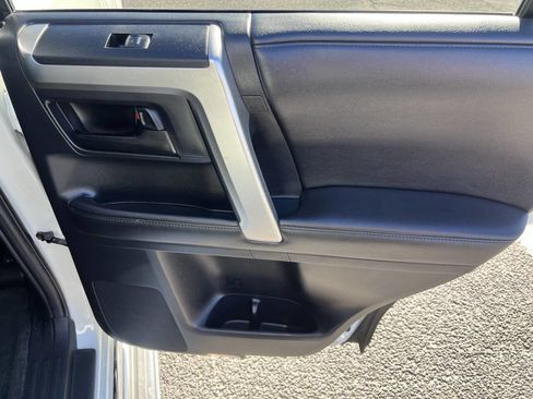 Used 2012 Toyota 4Runner Limited image 36