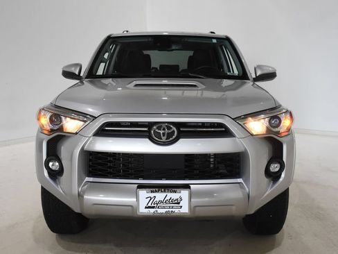 Used 2021 Toyota 4Runner TRD Off-Road AWD/4WD image 2