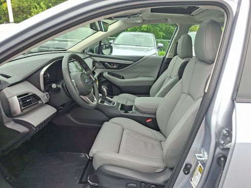 New 2025 Subaru Legacy Limited image 9