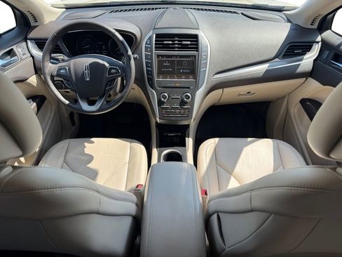Used 2018 Lincoln MKC Premiere FWD image 10