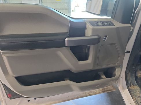 Used 2019 Ford F150 XLT w/ Equipment Group 301A Mid image 18