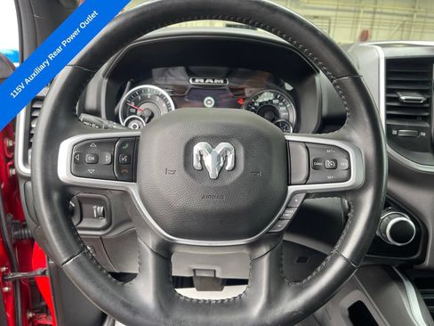 Used 2022 RAM 1500 Big Horn AWD/4WD image 16