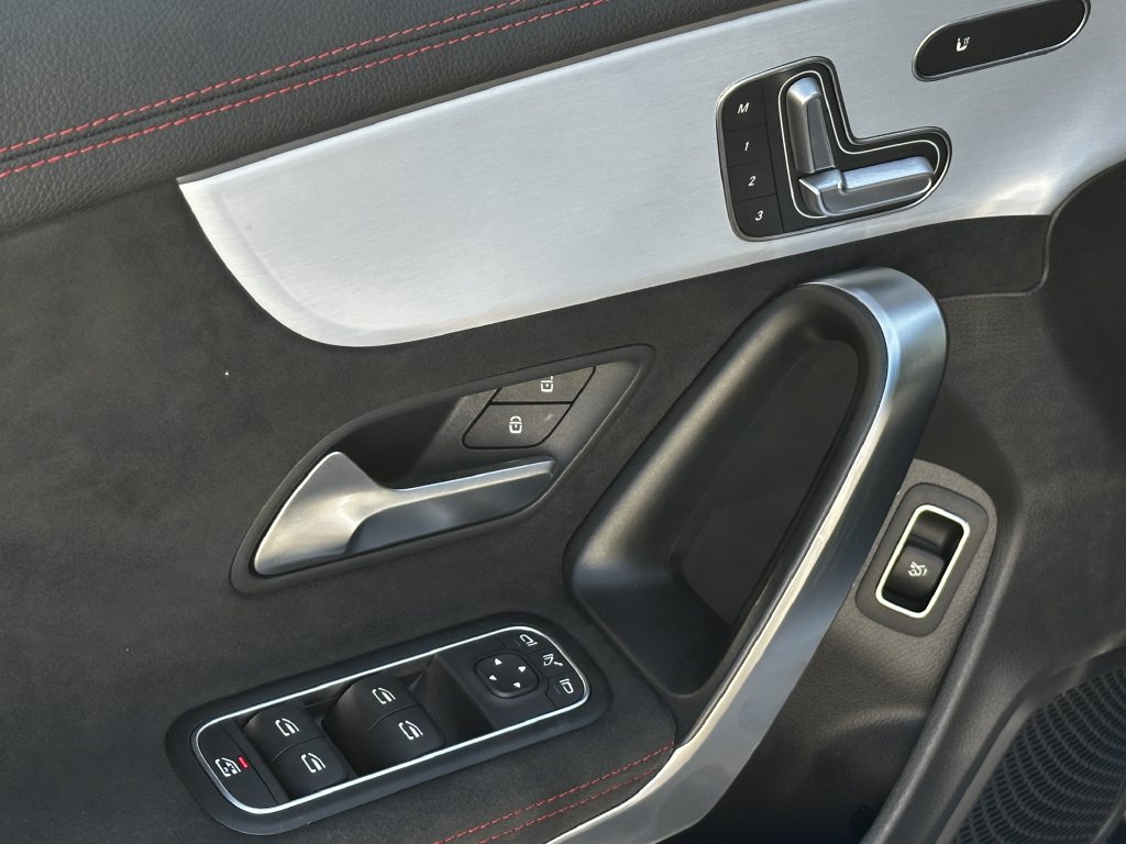 Certified 2023 Mercedes-Benz CLA 250 image 12