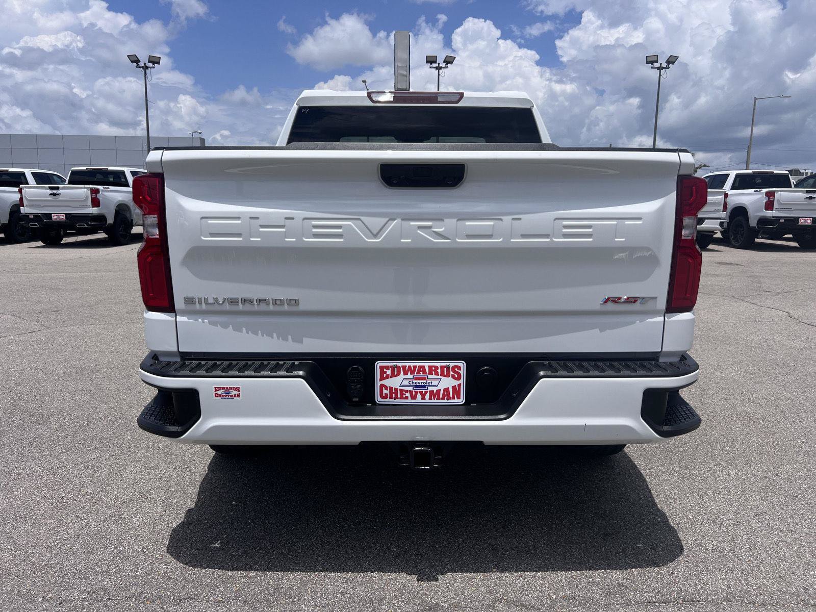Used 2023 Chevrolet Silverado 1500 RST AWD/4WD image 29