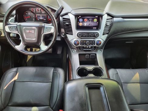 Used 2015 GMC Yukon SLT w/ HD Trailering Package AWD/4WD image 29